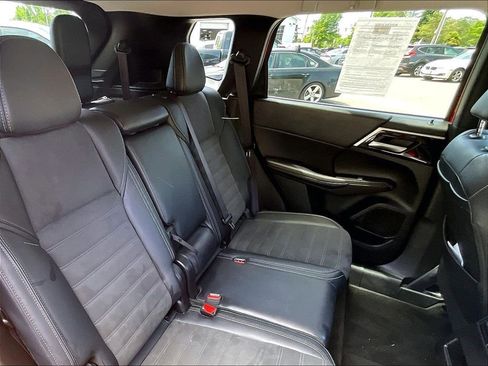 Used 2024 Mitsubishi Outlander SE AWD/4WD image 20