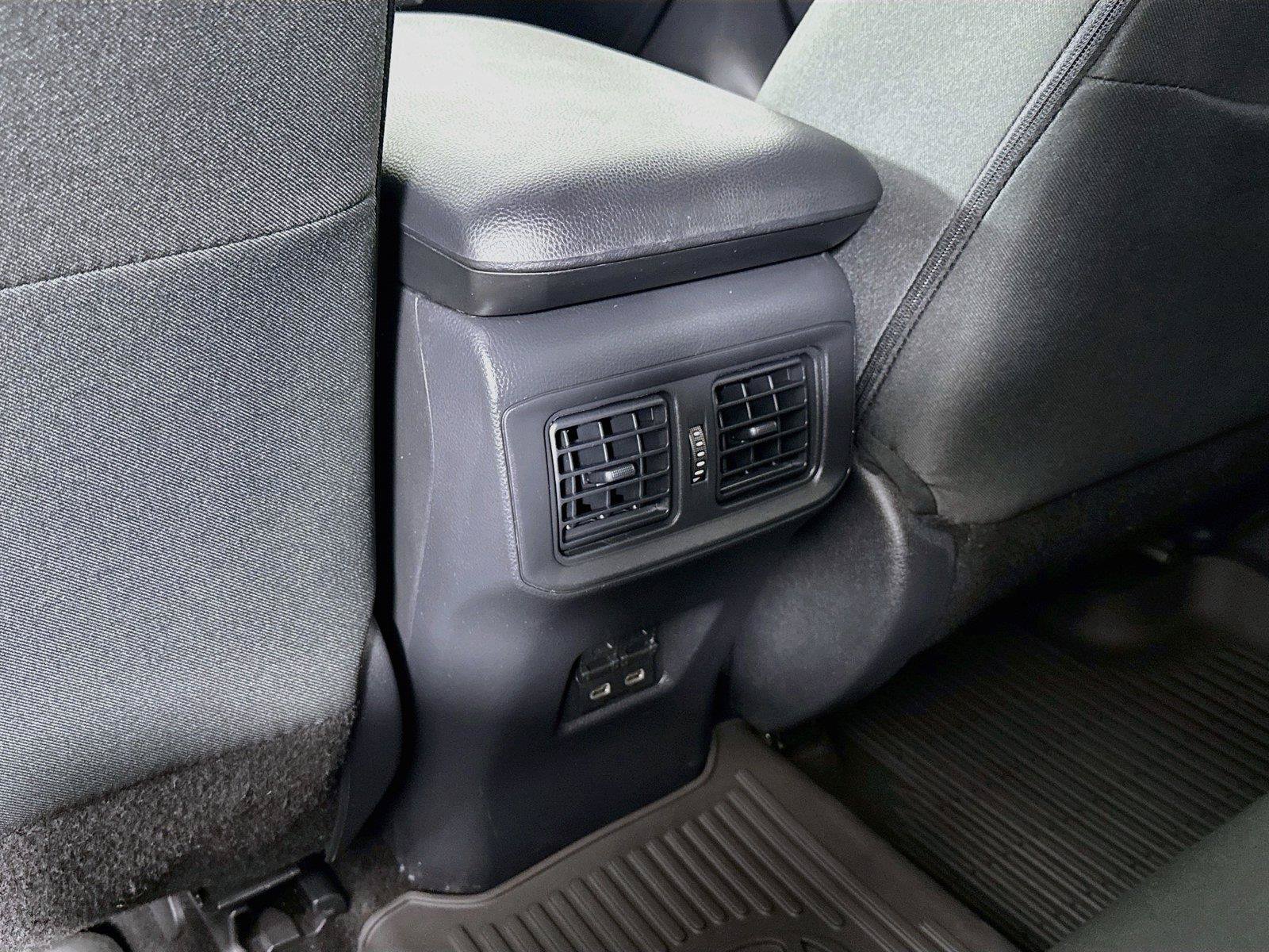 Certified 2025 Toyota RAV4 XLE AWD/4WD image 33
