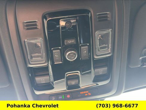 New 2026 Chevrolet Suburban Z71 w/ Comfort Package AWD/4WD image 18