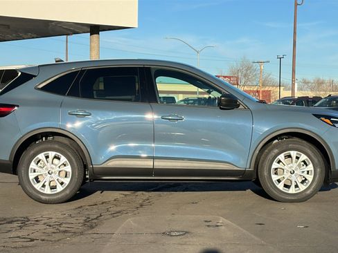 New 2026 Ford Escape Active w/ Cold Weather Package AWD/4WD image 2