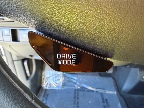 Used 2024 Kia EV6 Light AWD/4WD image 16