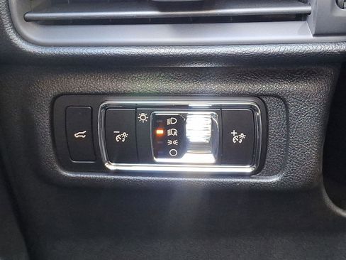 New 2026 Lincoln Corsair Premiere image 12