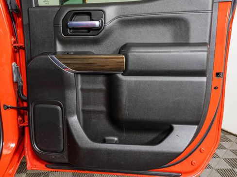 Used 2020 Chevrolet Silverado 1500 LT Trail Boss image 46