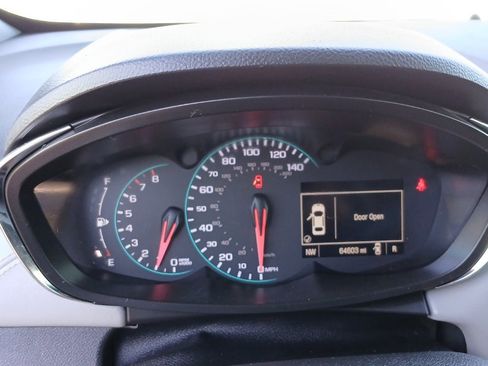 Used 2018 Chevrolet Trax LT w/ LT Convenience Package image 15