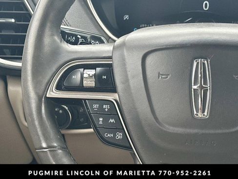 Used 2019 Lincoln Nautilus Reserve FWD image 24