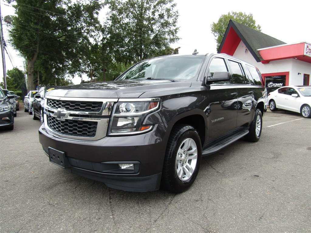 Used 2018 Chevrolet Suburban LT AWD/4WD image 12