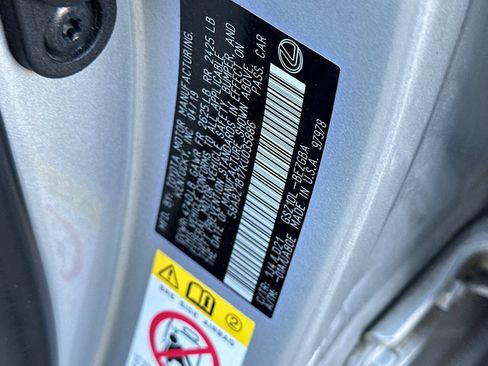 Used 2019 Lexus ES 350 w/ Premium Package image 28