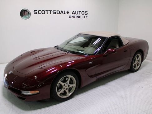 Used 2003 Chevrolet Corvette 50th Anniversary Edition w/ Preferred Equipment Group1 image 12