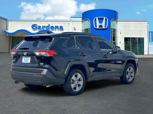 Used 2024 Toyota RAV4 XLE w/ Weather Package AWD/4WD image 6