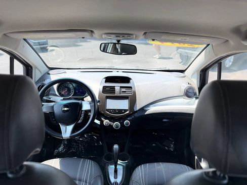 Used 2014 Chevrolet Spark LT FWD image 20