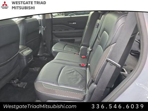 Used 2022 Nissan Pathfinder SL w/ Cargo Package image 15