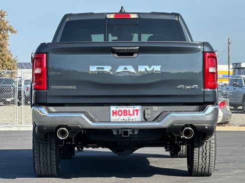 New 2026 RAM 1500 4x4 Crew Cab image 4