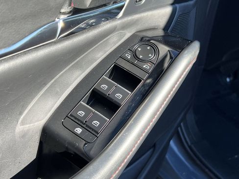 Used 2025 MAZDA CX-30 AWD 2.5 S w/ Preferred Package image 16