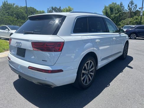 Used 2018 Audi Q7 2.0T Premium Plus w/ Premium Plus Package AWD/4WD image 3