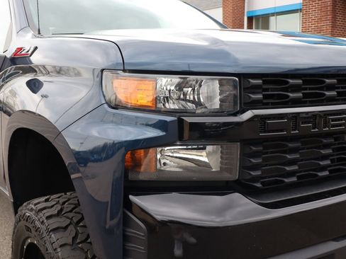 Used 2020 Chevrolet Silverado 1500 Custom Trail Boss w/ Custom Convenience Package image 4