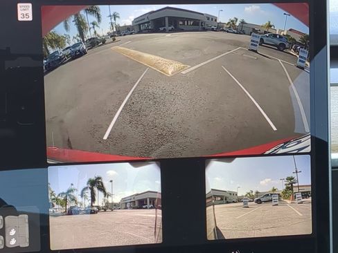 Used 2021 Tesla Model Y Long Range image 23