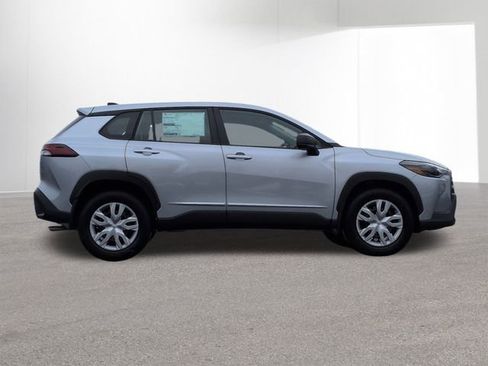 New 2026 Toyota Corolla Cross L image 4