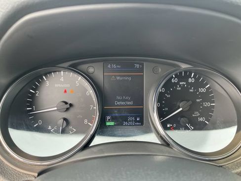 Used 2020 Nissan Rogue SV w/ Sun & Sound Touring Package AWD/4WD image 12