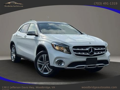 Used 2019 Mercedes-Benz GLA 250 4MATIC image 1