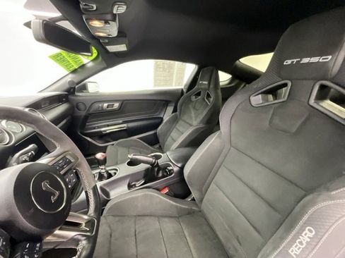 Used 2017 Ford Mustang Shelby GT350 w/ Electronics Package image 6