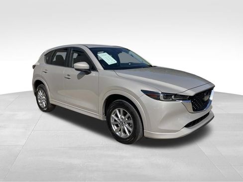 Used 2024 MAZDA CX-5 AWD 2.5 S w/ Select Package image 3