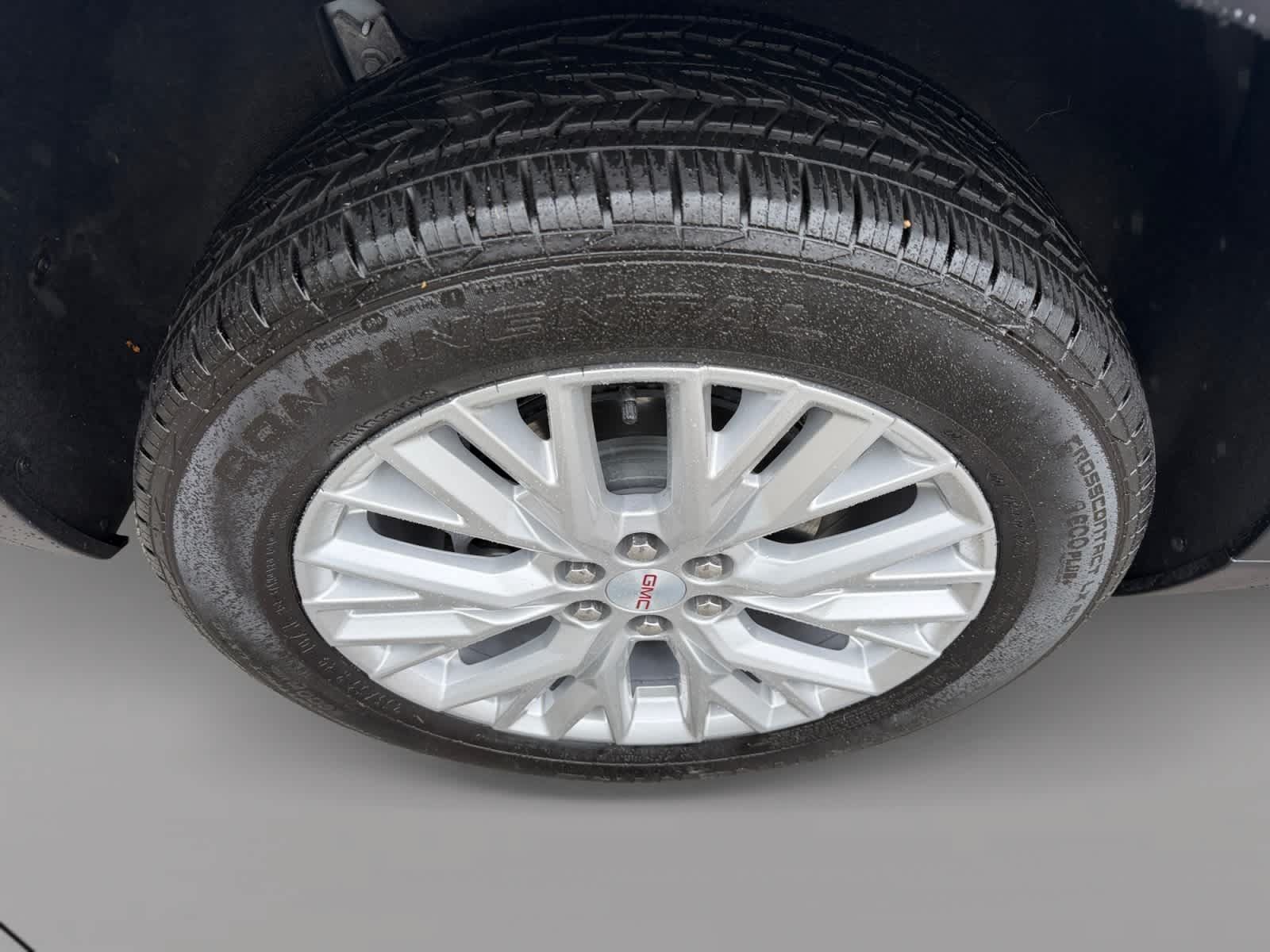 Used 2025 GMC Acadia Elevation w/ Super Cruise Package FWD image 9