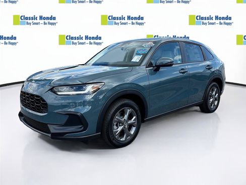 Certified 2026 Honda HR-V LX image 3