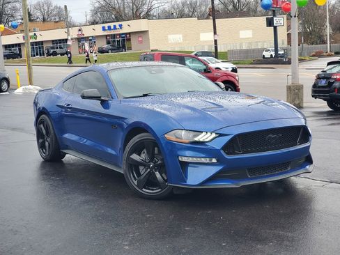 Used 2022 Ford Mustang GT Premium w/ Equipment Group 401A image 1
