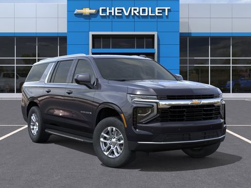 New 2026 Chevrolet Suburban LS RWD image 7
