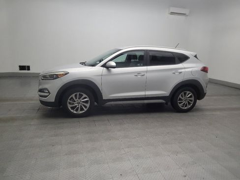 Used 2017 Hyundai Tucson SE w/ SE Popular Package 02 AWD/4WD image 2