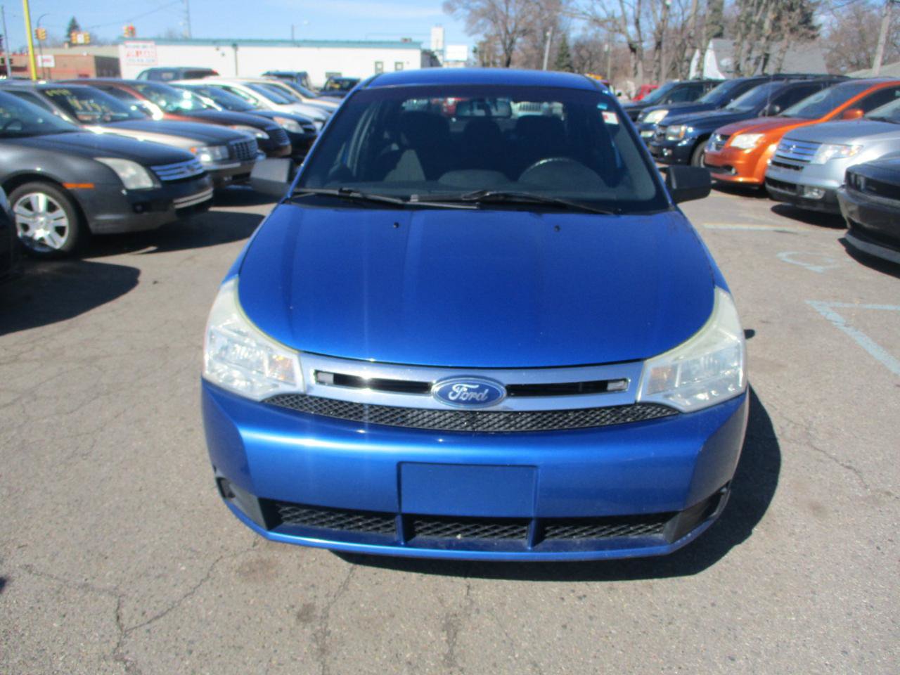 Used 2011 Ford Focus SE w/ 201A Rapid Spec Order Code FWD image 3