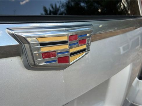 Used 2017 Cadillac Escalade Premium Luxury w/ LPO, Radiant Package image 6