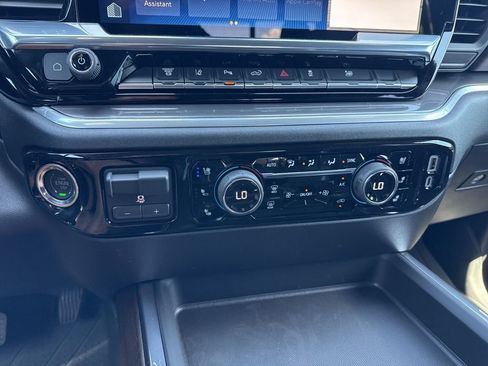 New 2026 Chevrolet Silverado 3500 High Country w/ High Country Premium Package AWD/4WD image 20