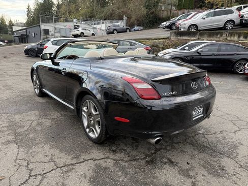 Used 2006 Lexus SC 430 Convertible image 3