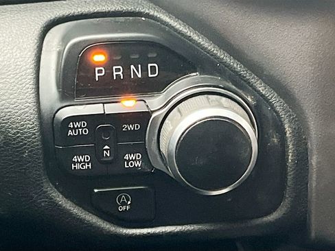 Used 2021 RAM 1500 Big Horn AWD/4WD image 17