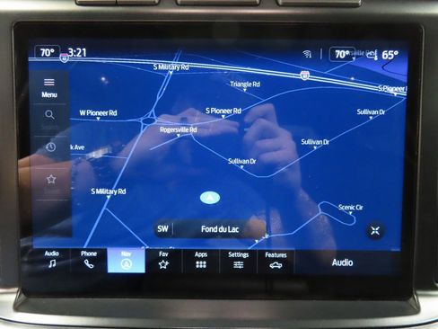 Used 2024 Ford F150 XLT w/ Bed Utility Package image 14