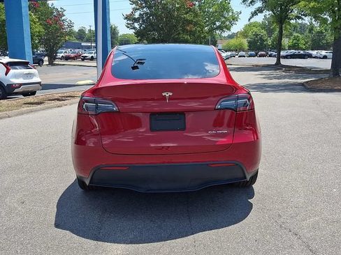 Used 2023 Tesla Model Y Long Range AWD/4WD image 5