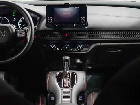 Used 2023 Honda HR-V Sport image 12