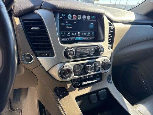 Used 2019 GMC Yukon SLT w/ Open Road Package image 13