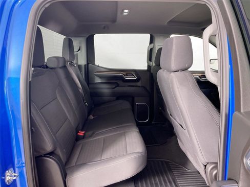 Used 2025 Chevrolet Silverado 1500 LT image 26