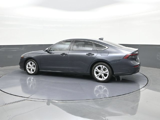 Certified 2025 Honda Accord LX image 5