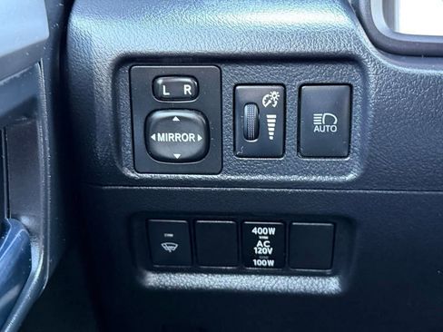 Used 2020 Toyota 4Runner SR5 image 18