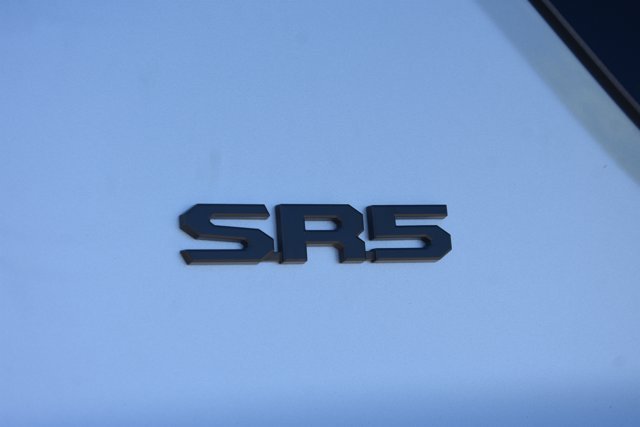 Used 2026 Toyota 4Runner SR5 AWD/4WD image 10