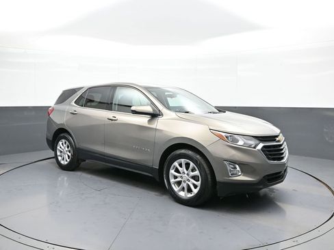 Used 2019 Chevrolet Equinox LT image 4