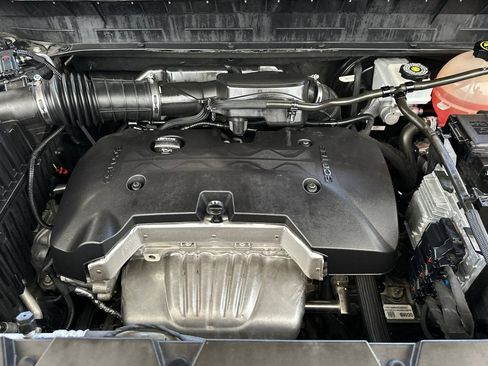 Certified 2020 GMC Acadia SLE FWD image 25
