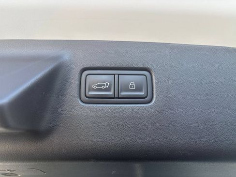 Used 2025 Hyundai Santa Fe SEL AWD/4WD image 23