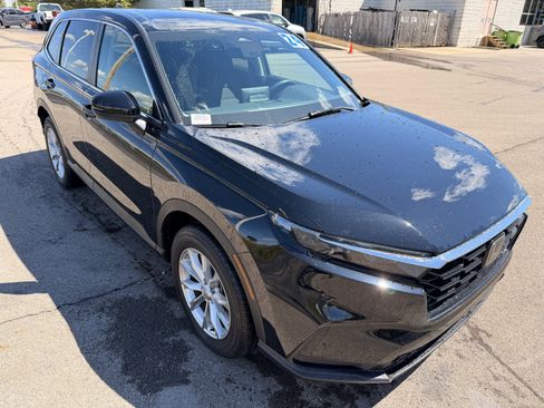 Used 2024 Honda CR-V EX image 1