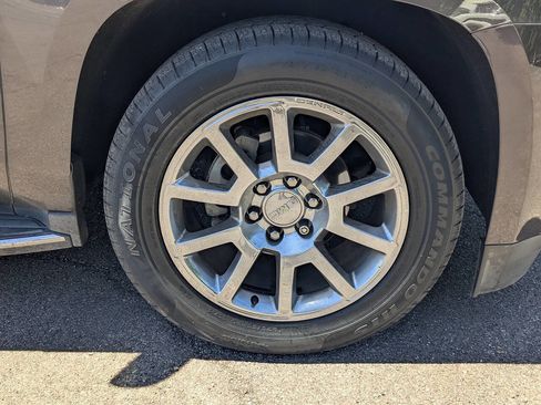 Used 2017 GMC Yukon Denali w/ Open Road Package image 10