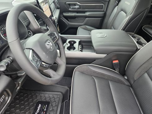 New 2026 RAM 1500 Laramie w/ Sport Appearance Package AWD/4WD image 11