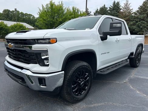 Certified 2026 Chevrolet Silverado 2500 LT AWD/4WD image 60
